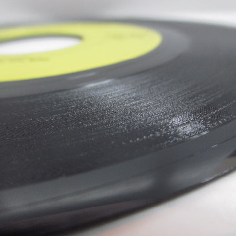 MAXINE BROWN (マキシン・ブラウン) - Harry Let’s Marry / All In My Mind (Orig)