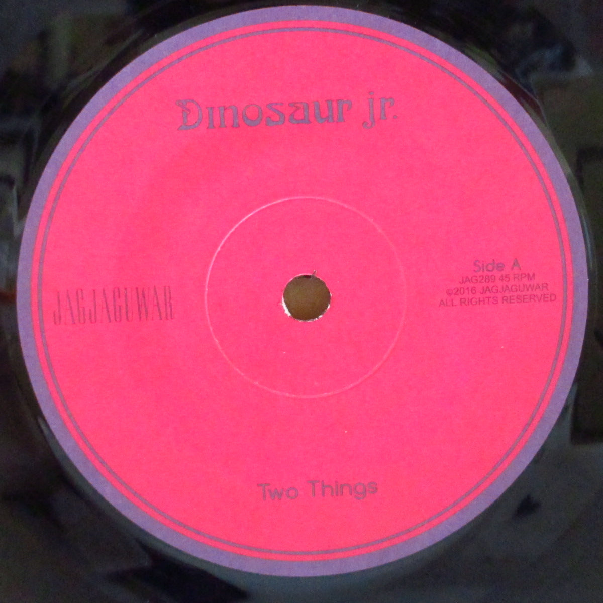 DINOSAUR Jr. (ダイナソーJr.) - Two Things (US オリジナル 7インチ+ステッカー, 光沢固紙ジャケ)