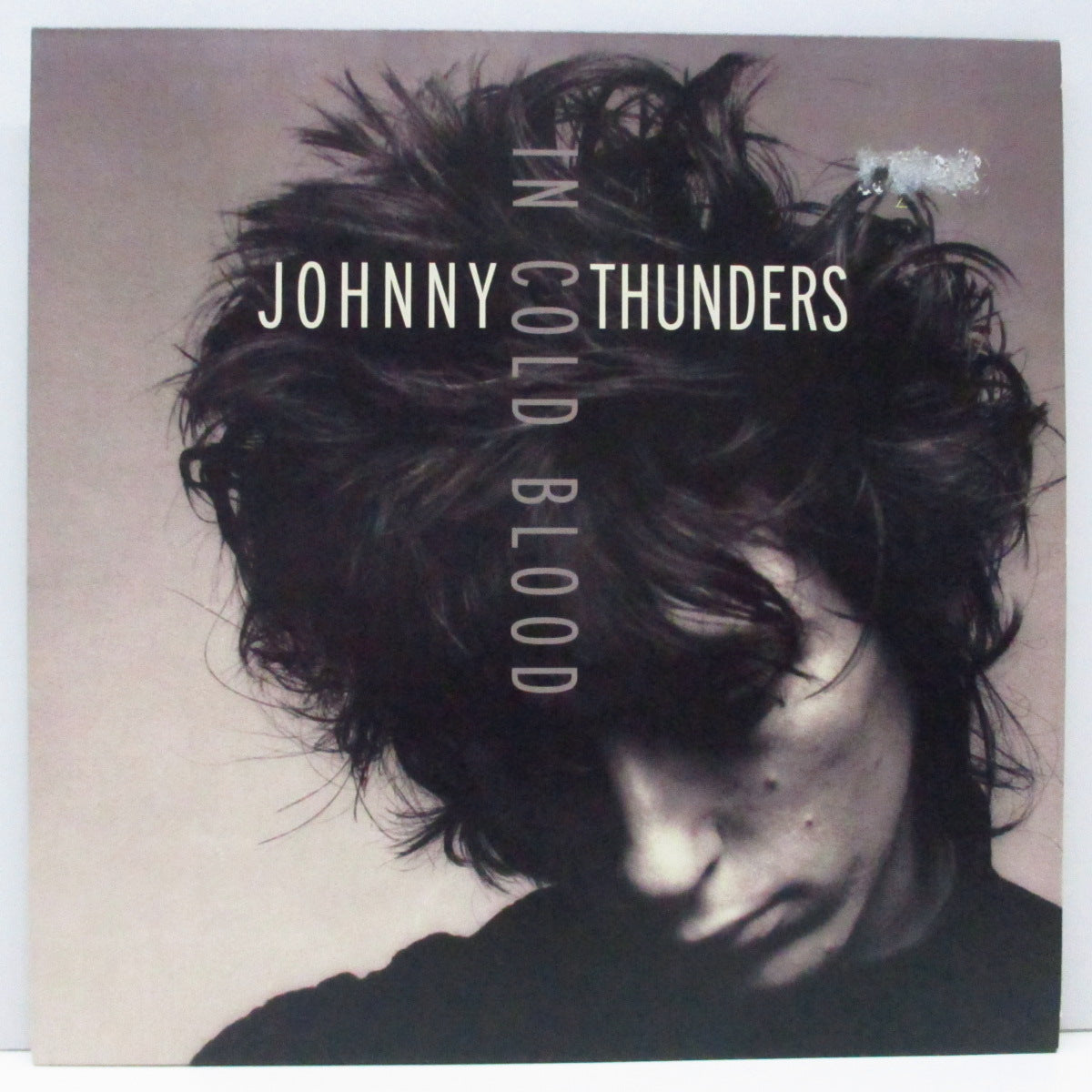 JOHNNY THUNDERS (ジョニー・サンダース ) - In Cold Blood (UK 500枚限定「ピンクヴァイナル」7"+光沢固紙ジャケ)