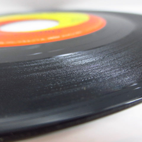 Vulcanes - Poison Ivy (Orig)