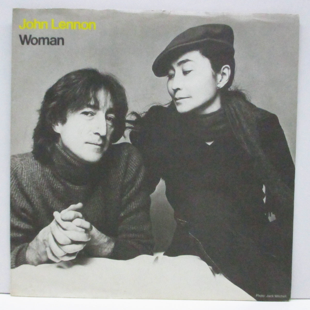 JOHN LENNON (ジョン・レノン) - Woman (UK オリジナル 7"+「黄色ロゴ」マット・ソフト紙ジャケ)