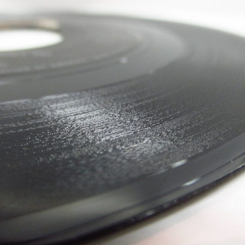 BETTY & SUE - Eeney Meany Miney Mo (Orig.)