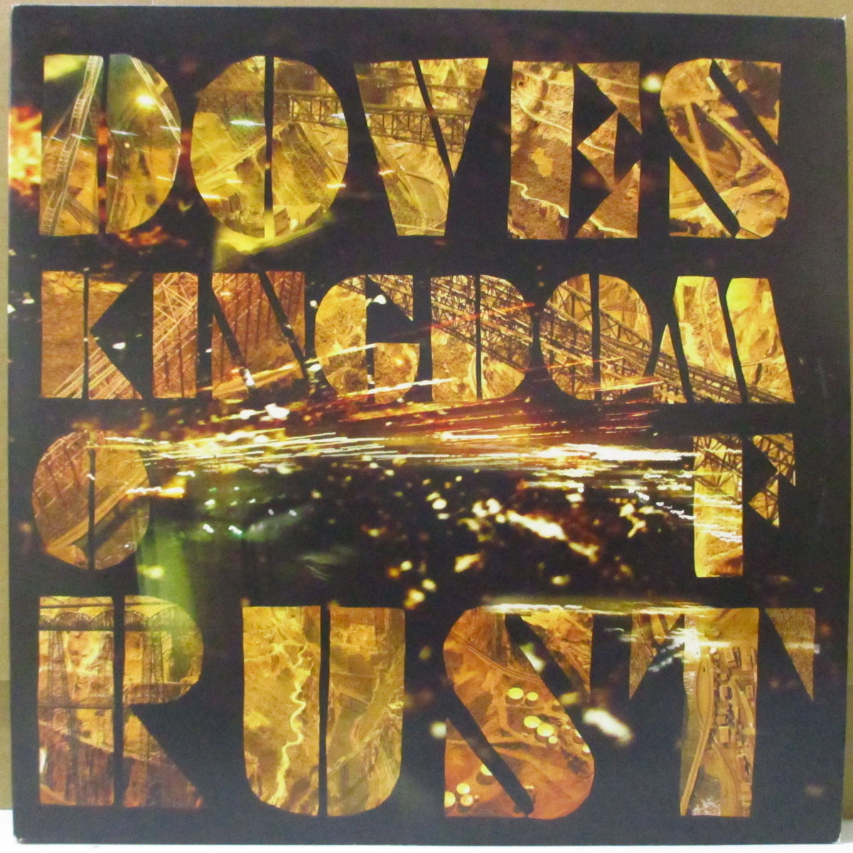 DOVES (ダヴズ) - Kingdom Of Rust (UK オリジナル180グラム重量 LPx2枚組+インナー/見開きジャケ)