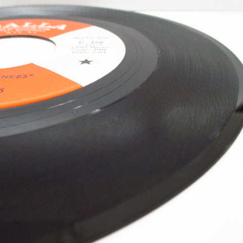 LOS CANARIOS - Get On Your Knees / 3-2-1-Am