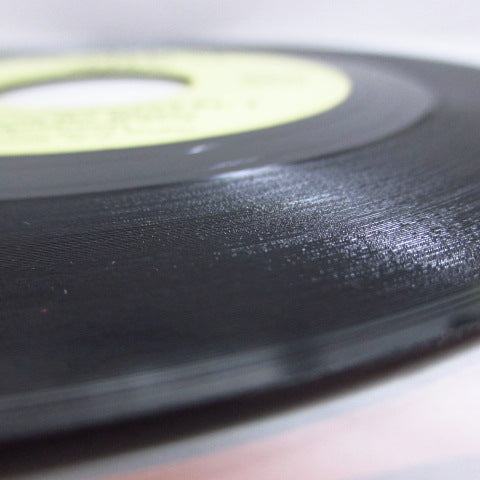 WILLIE & THE MIGHTY MAGNIFICENTS (ウイリー&マイティ・マグニフィセンツ) - Funky (8) Corners (Pt.1 & 2) (Orig)