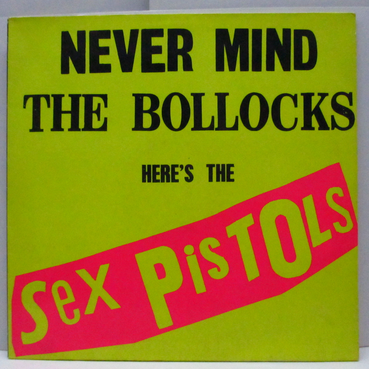 SEX PISTOLS (セックス・ピストルズ) - Never Mind The Bollocks (EU '87 再発「緑/赤ラベ」LP/#25 593-270 ジャケ)