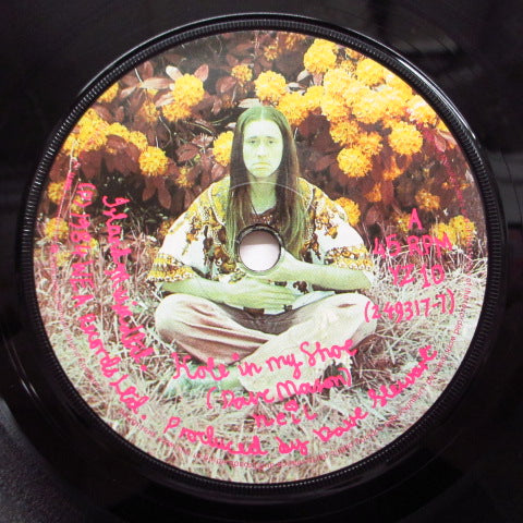 NEIL (ニール) - Hole In My Shoe (UK+PS!)