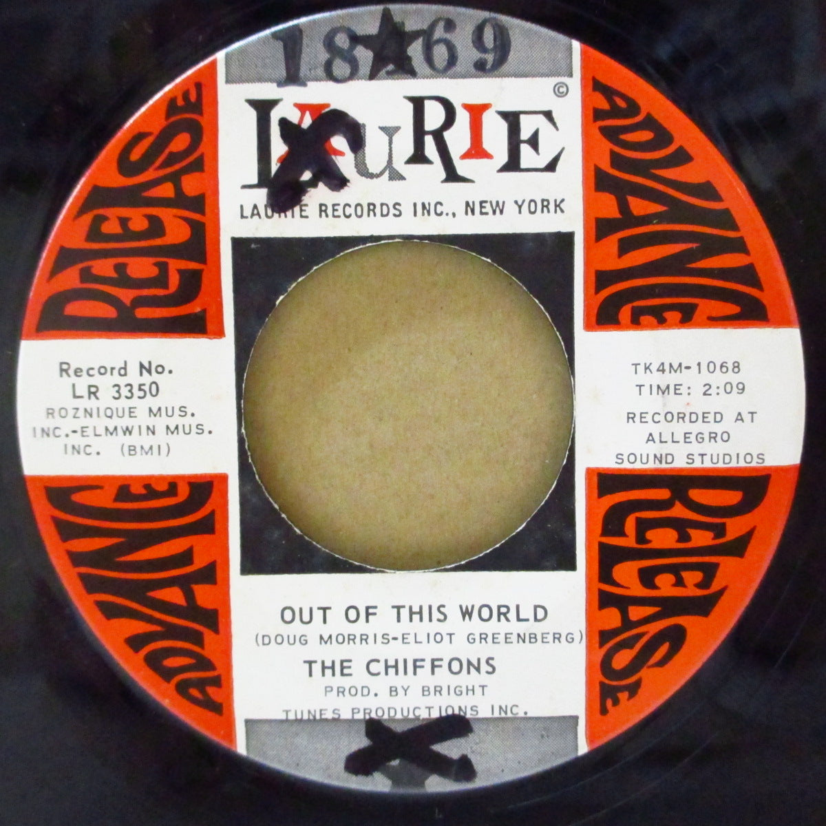 CHIFFONS (シフォンズ) - Out Of This World / Just A Boy (US Promo 7"+CS)
