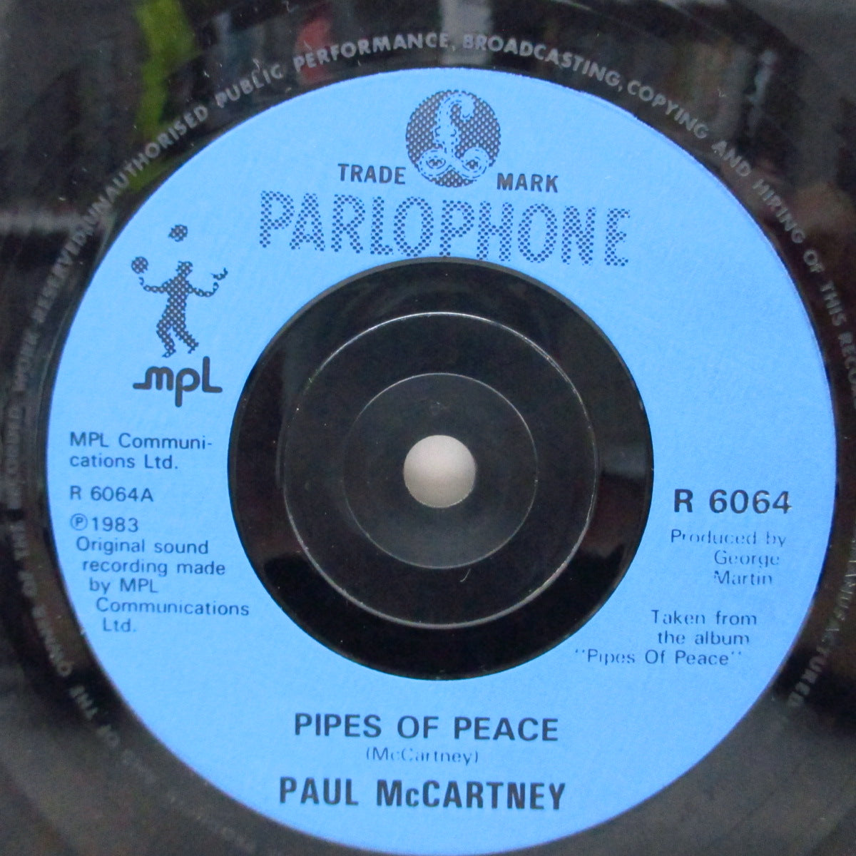 PAUL McCARTNEY (ポール・マッカートニー) - Pipes Of Peace (UK オリジナル「青プララベ、小穴フラットセンター」7"+光沢固紙製ジャケ)