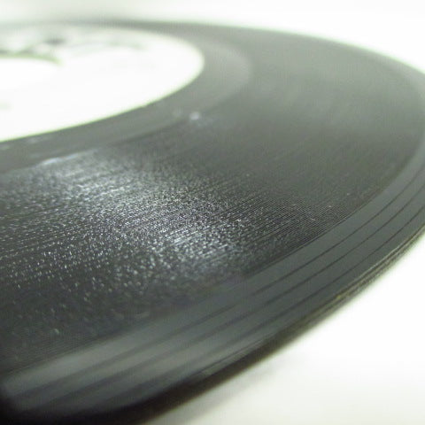 LOWELL FULSON (FULSOM) (ローウェル・フルソン) - Too Many Drivers / Key To My Heart