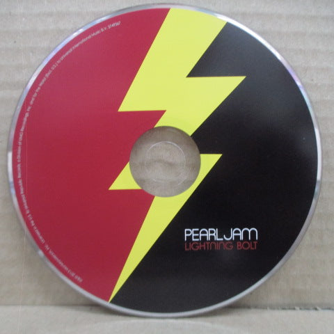 PEARL JAM (パール・ジャム) - Lightning Bolt (EU オリジナル .CD/Booklet CVR)