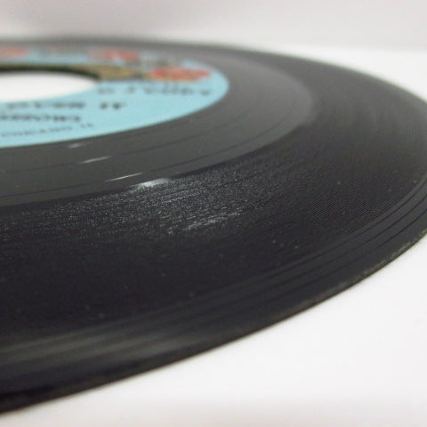 BIG BO & THE ARROWS (BIG BOB KORNEGAY) - I Done Got Over It (Circle Logo Promo)