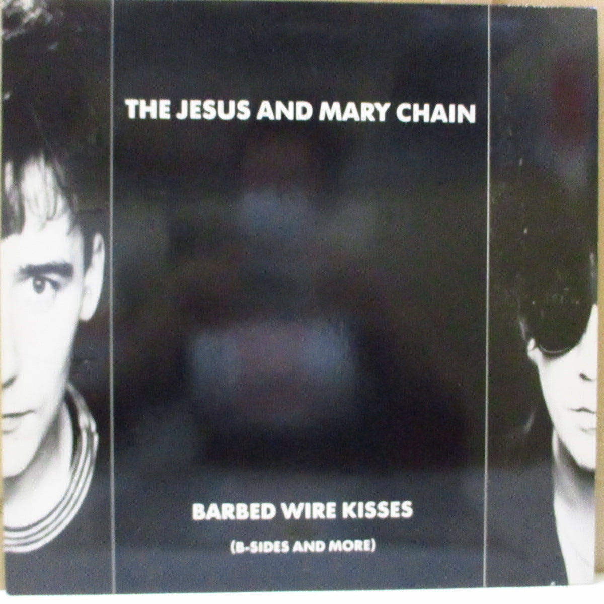 JESUS AND MARY CHAIN, THE (ジーザス&メリー・チェイン) - Barbed Wire Kisses - B-Sides And More (UK/EU オリジナル LP+ブラックインナー)