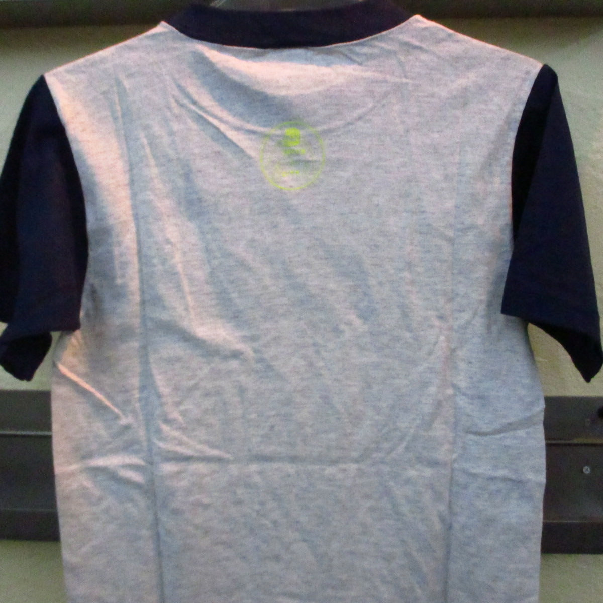 OOIOO (オーオーアイオーオー) - Directing Arrow Logo (ALT T-Shirts #37)