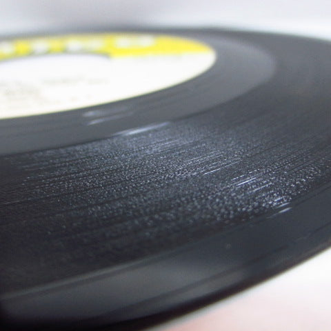 HIGH KEYES - Que Sera Sera / Daddy, Ooh Long Legs