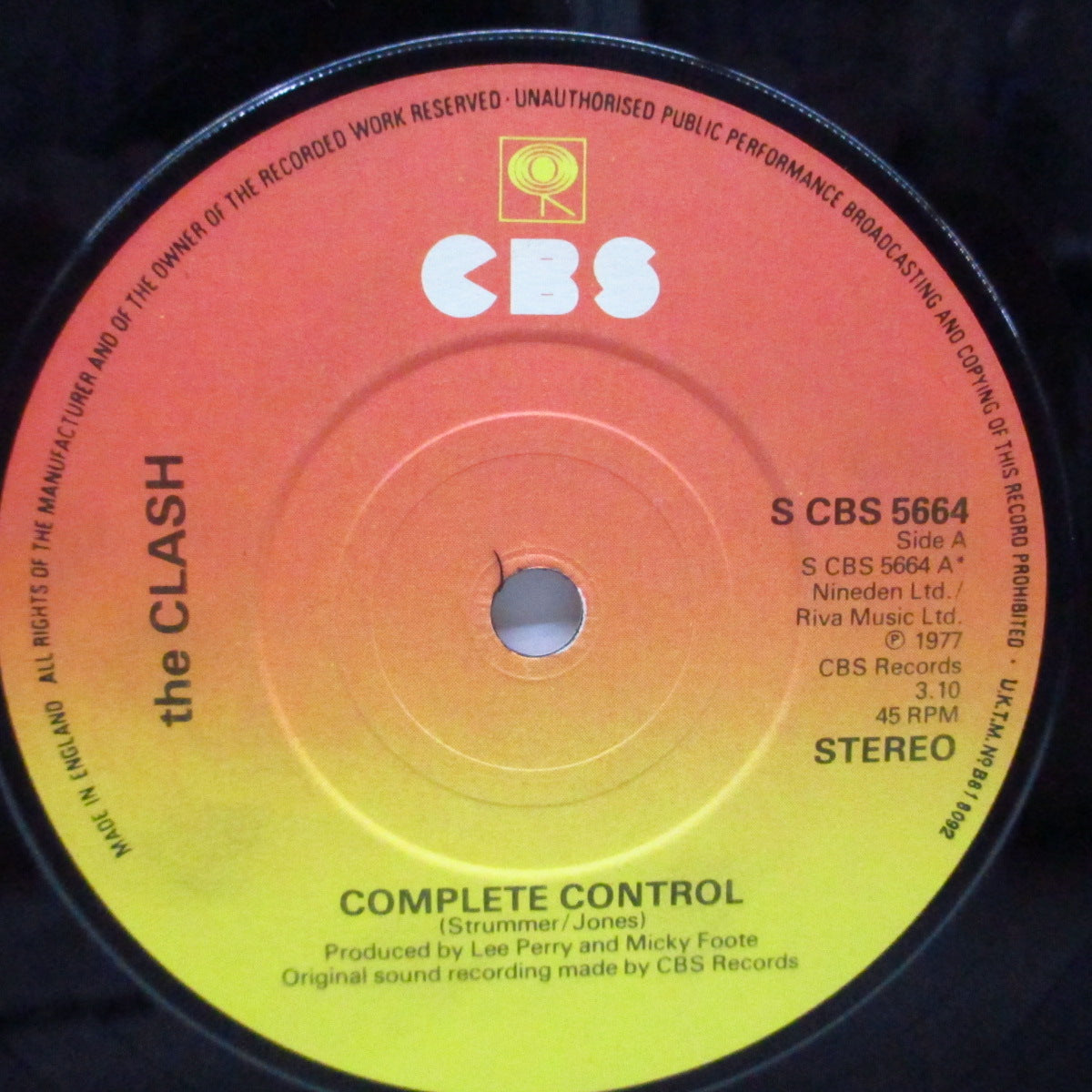 CLASH, THE (ザ・クラッシュ) - Complete Control (UK オリジナル「Nineden-Riva 出版ラベ」7"+PS)