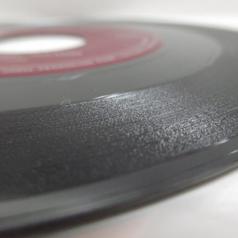 LOWELL FULSON (FULSOM) (ローウェル・フルソン) - Love Grows Cold (Orig)