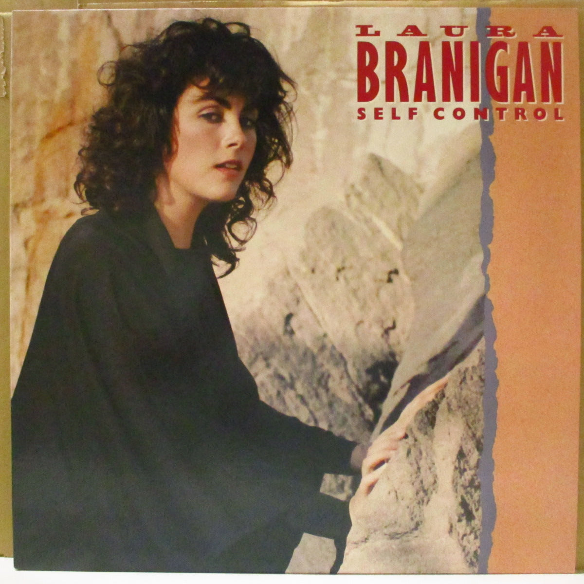 LAURA BRANIGAN (ローラ・ブラニガン)  - Self Control (US '84 オリジナル「80147-1」 LP+Atlantic社製ダイカット・ソフト紙インナー) 3rdアルバム