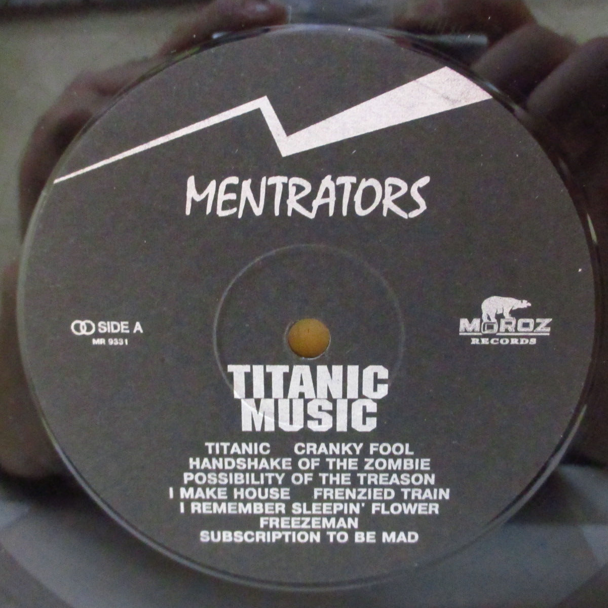 MEANTRAITORS (ミーントレイターズ)  - Titanic Music (Russia オリジナル LP/両面コーティングジャケ) '93年2ndアルバム