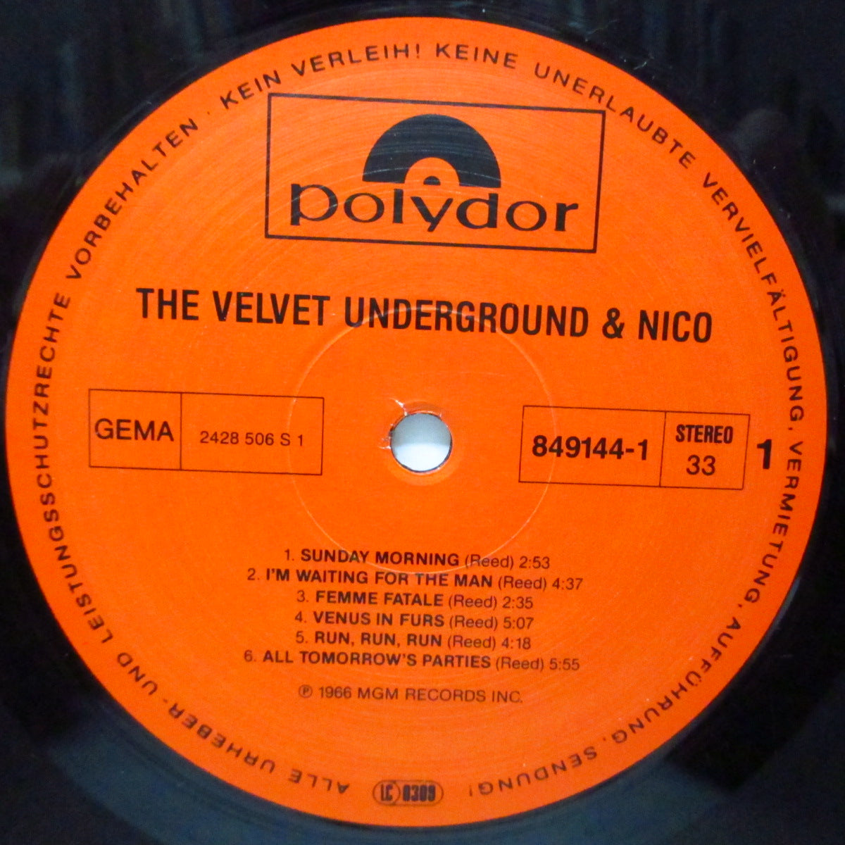 VELVET UNDERGROUND (ヴェルヴェット・アンダーグラウンド)  - Velvet Underground & Nico (German '85 再発ステレオ LP/Polydor  849 144-1)
