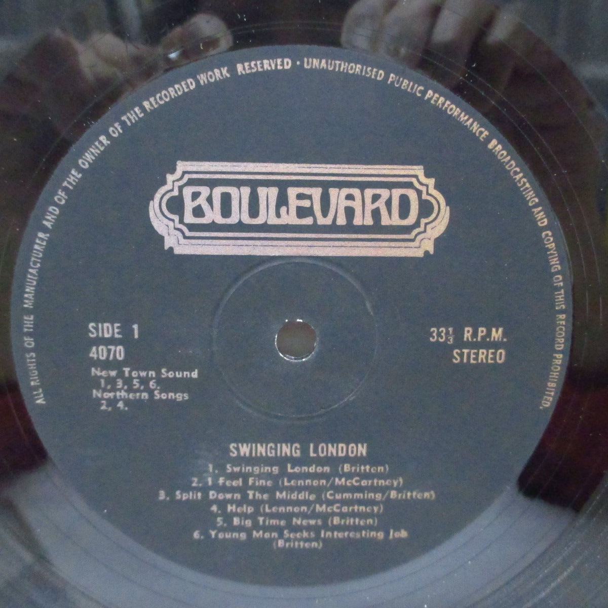 RUSS SAINTY (FIRST IMPRESSIONS) (ラス・センティ ：ファースト