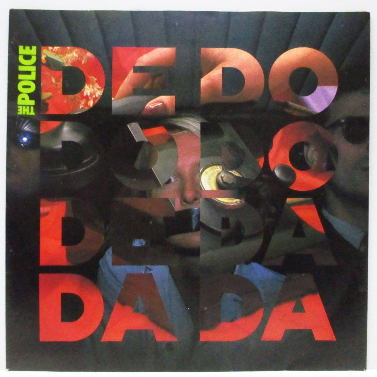 POLICE, THE (ザ ・ポリス)  - De Do Do Do, De Da Da (UK オリジナル 7"/光沢ソフト紙ジャケ) 裏ジャケが「赤文字」バージョン !