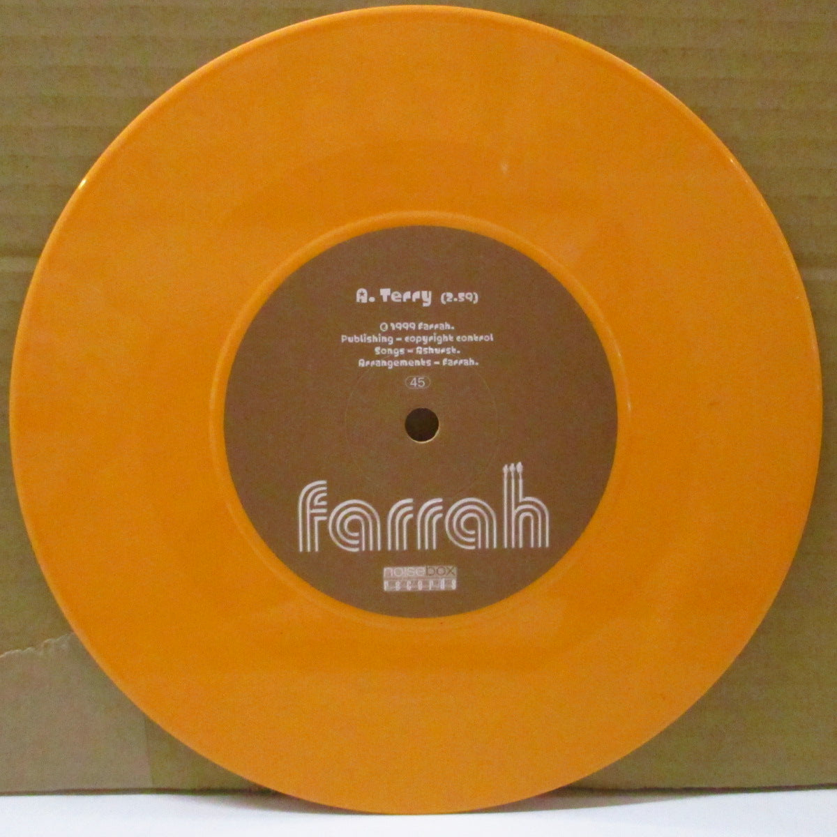 FARRAH (ファラー)  - Terry (UK 限定オレンジヴァイナル 7インチ+レアステッカー付き特殊折りたたみざら紙ジャケ)