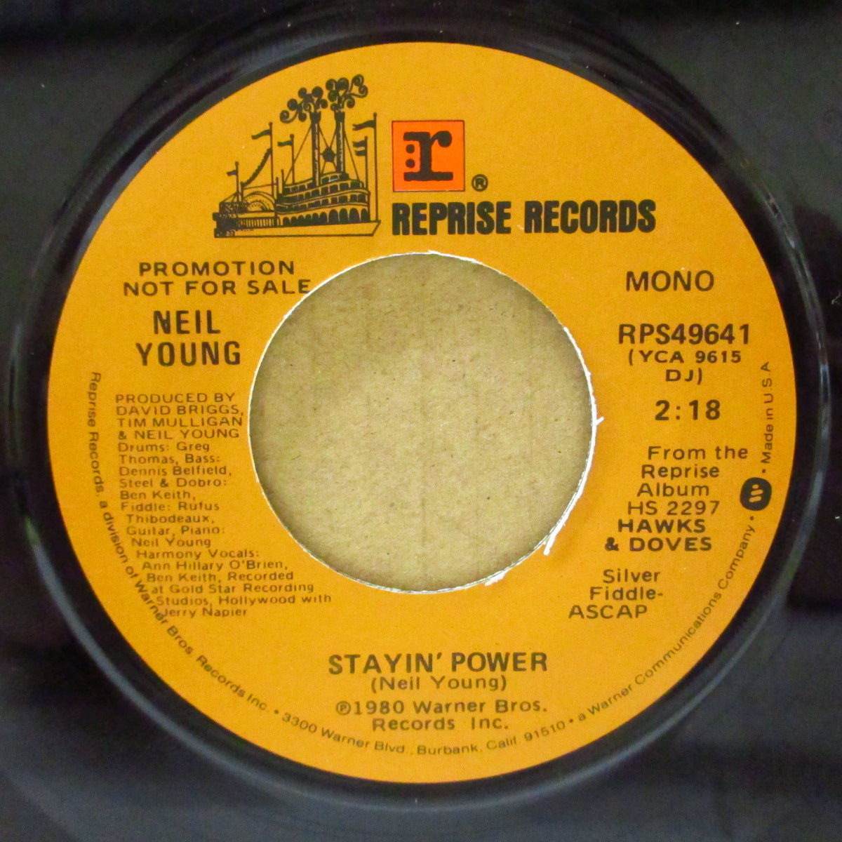 NEIL YOUNG (ニール・ヤング)  - Stayin' Power (US '80 プロモ 両面同曲「モノラル、ステレオ・バージョン収録」7インチ) モノラル・バージョンはこの米プロモ盤のみ！
