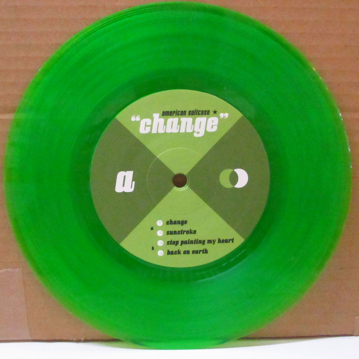 AMERICAN SUITCASE (アメリカン・スーツケース)  - Change +3 (Japan 限定クリアグリーンヴァイナル 7インチ+マットソフト紙ジャケ)