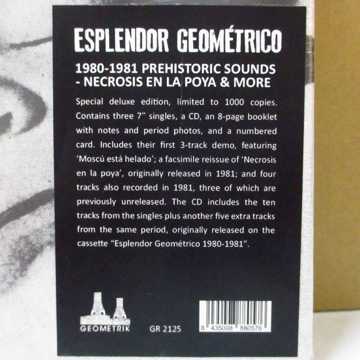 ESPLENDOR GEOMETRICO (エスプレンドー・ジオメトリコ)  - 1980-1981 Prehistoric Sounds - Necrosis En La Poya & More (Spain '12 限定1,000枚「ブラック&クリア&レッドヴァイナル」 3x7インチ+CD, ブックレット/ボックスセット)
