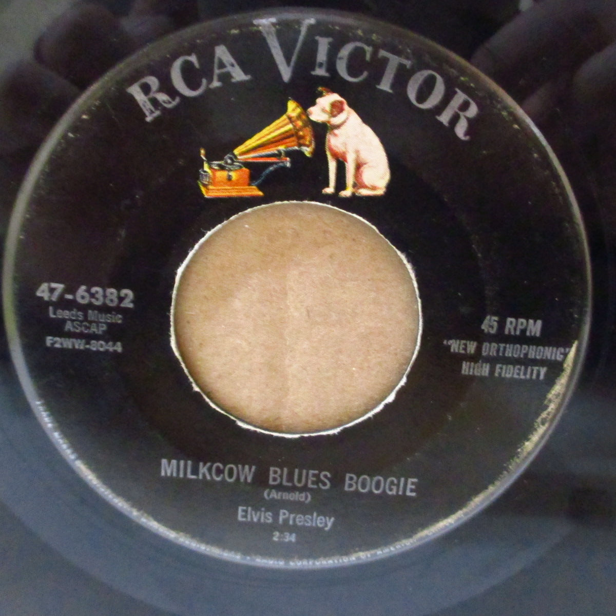 ELVIS PRESLEY (エルヴィス・プレスリー)  - Milkcow Blues Boogie (US '55 RCAビクター初回再発7インチ)