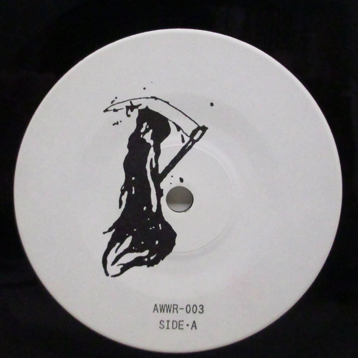 DANSE MACABRE (ダンス・マカブラ)  - Think About Death +2 (Japan '88 オリジナル3曲入り 7"/光沢固紙ジャケ)