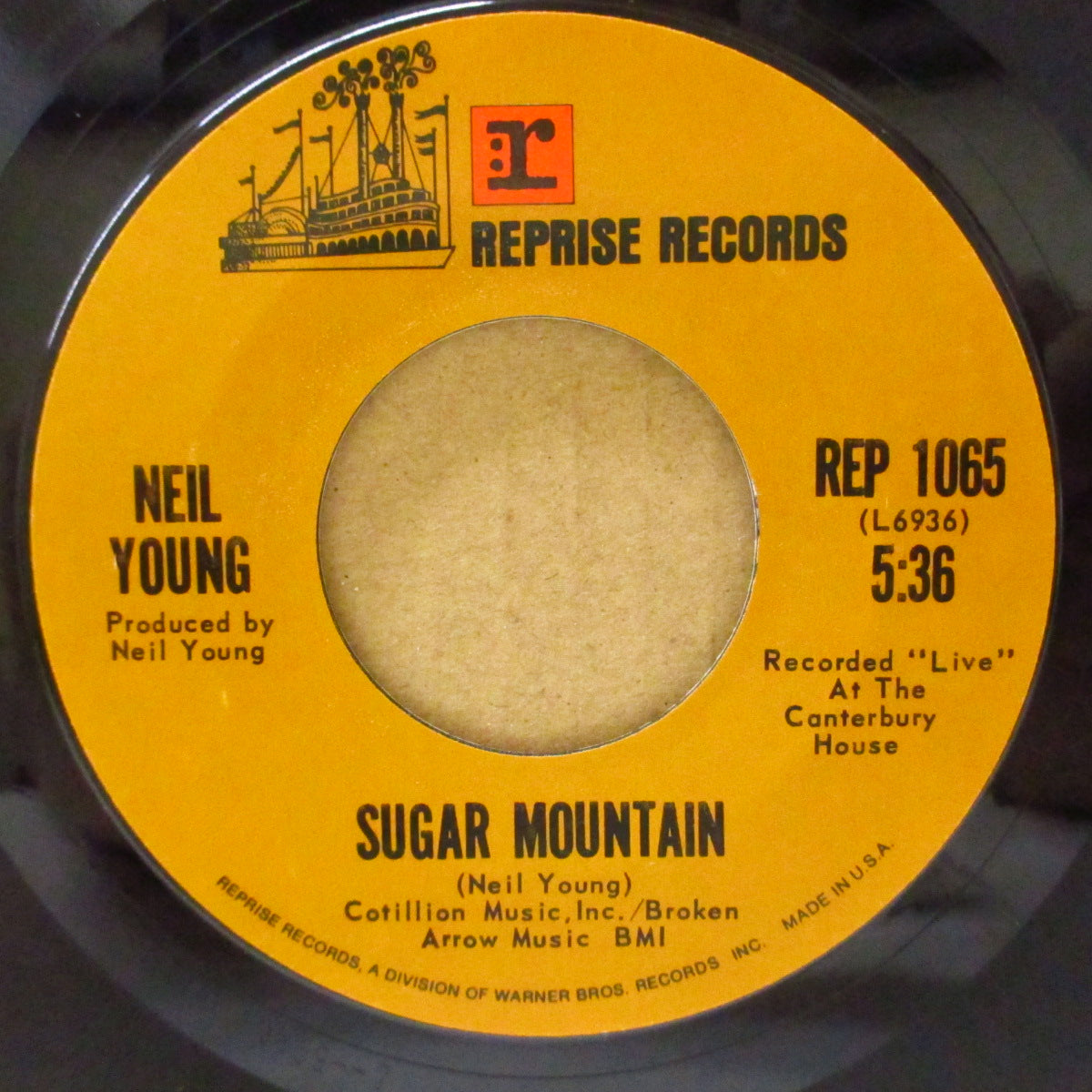 NEIL YOUNG (ニール・ヤング)  - Heart Of Gold / Sugar Mountain (US '72 再発 7インチ)全米1位の名曲「孤独の旅路 」