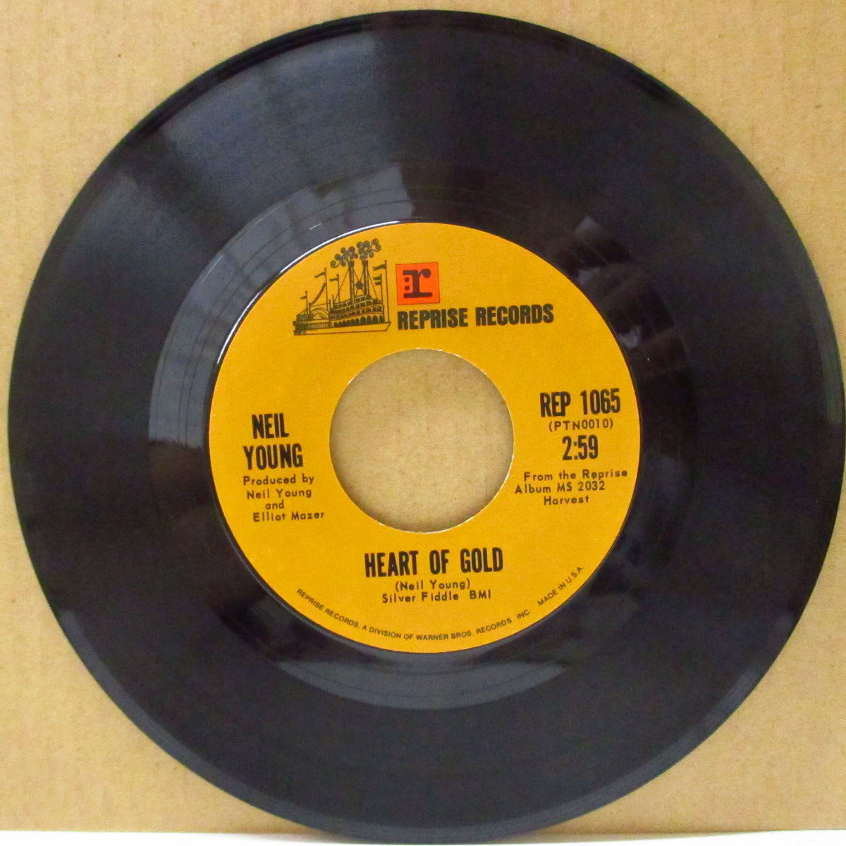 NEIL YOUNG (ニール・ヤング)  - Heart Of Gold / Sugar Mountain (US '72 再発 7インチ)全米1位の名曲「孤独の旅路 」