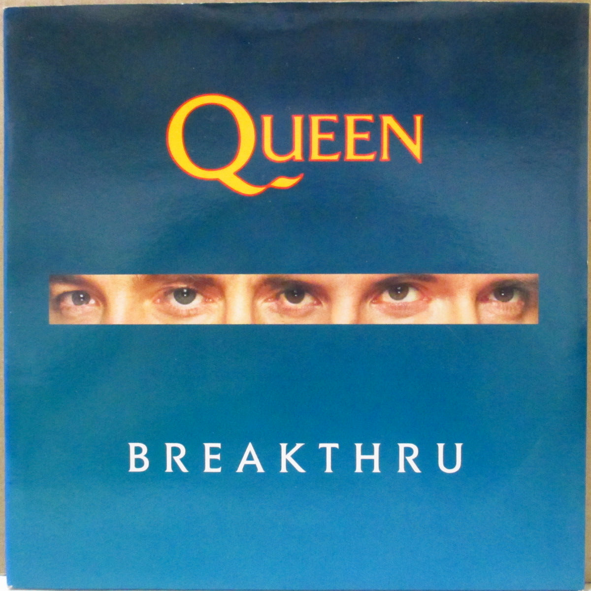QUEEN (クイーン)  - Breakthru (UK '89 オリジナル「白紙ラベ・フラットセンター」7インチ+光沢固紙ジャケ)