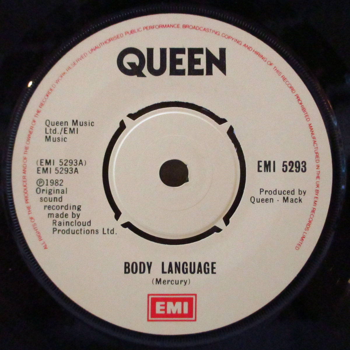 QUEEN (クイーン)  - Body Language (UK '83 オリジナル「両面アルバム表記なし紙ラベ・ラウンドセンター」 7インチ+「バンド名黒字」光沢ジャケ)