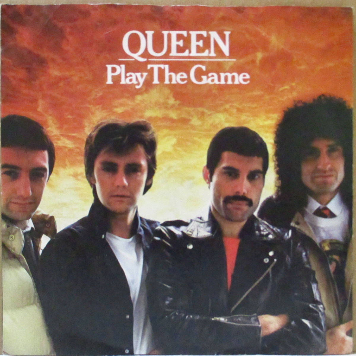 QUEEN (クイーン)  - Play The Game (UK '80 オリジナル「白紙ラベ・ラウンドセンター」 7インチ+光沢ソフト紙ジャケ)