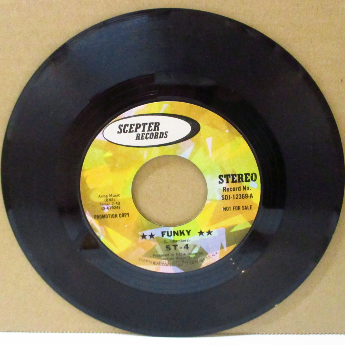 ST-4 - Funky (US (72 プロモ・カラーラべ・7インチ)ドラム・ブレイクビーツも素敵なアーバン・ファンク！