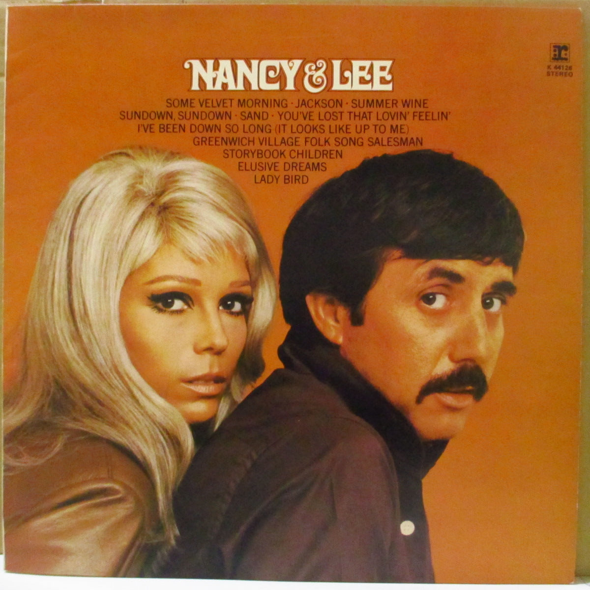 NANCY SINATRA & LEE HAZLEWOOD (ナンシー・シナトラ &  リー・ヘイズルウッド)  - Nancy & Lee (UK '71「ワーナーロゴ無しラベ」再発ステレオ LP) '68年共演名義1作目
