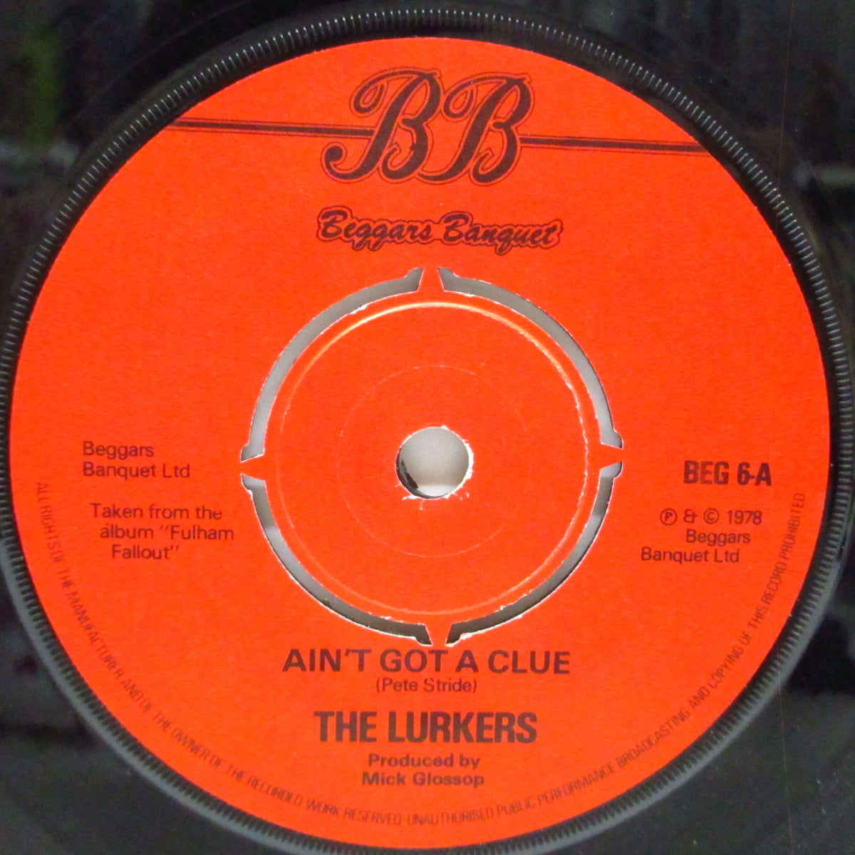 LURKERS, THE (ザ・ラーカーズ)  - Ain't Got A Clue (UK オリジナル 7"+金色 FLEXI/ステッカー付光沢固紙折り返ジャケ) 初回15,000枚限定ソノシート付き !