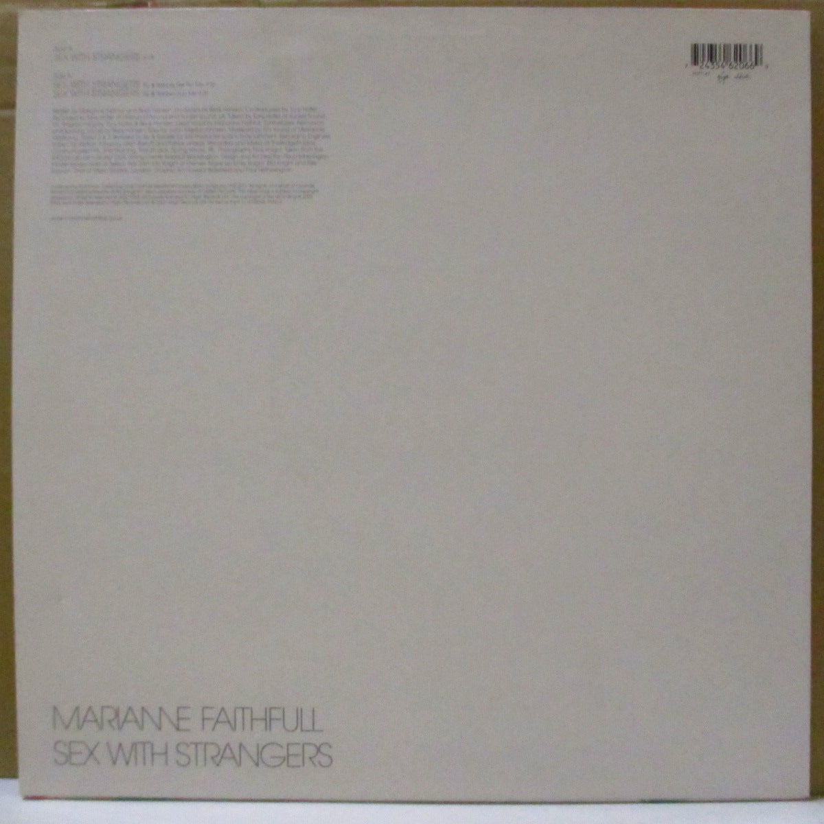 MARIANNE FAITHFULL (マリアンヌ・フェイスフル)  - Sex With Strangers (EU '02 オリジナル限定３曲入り12")エレクトロ・ファンク！