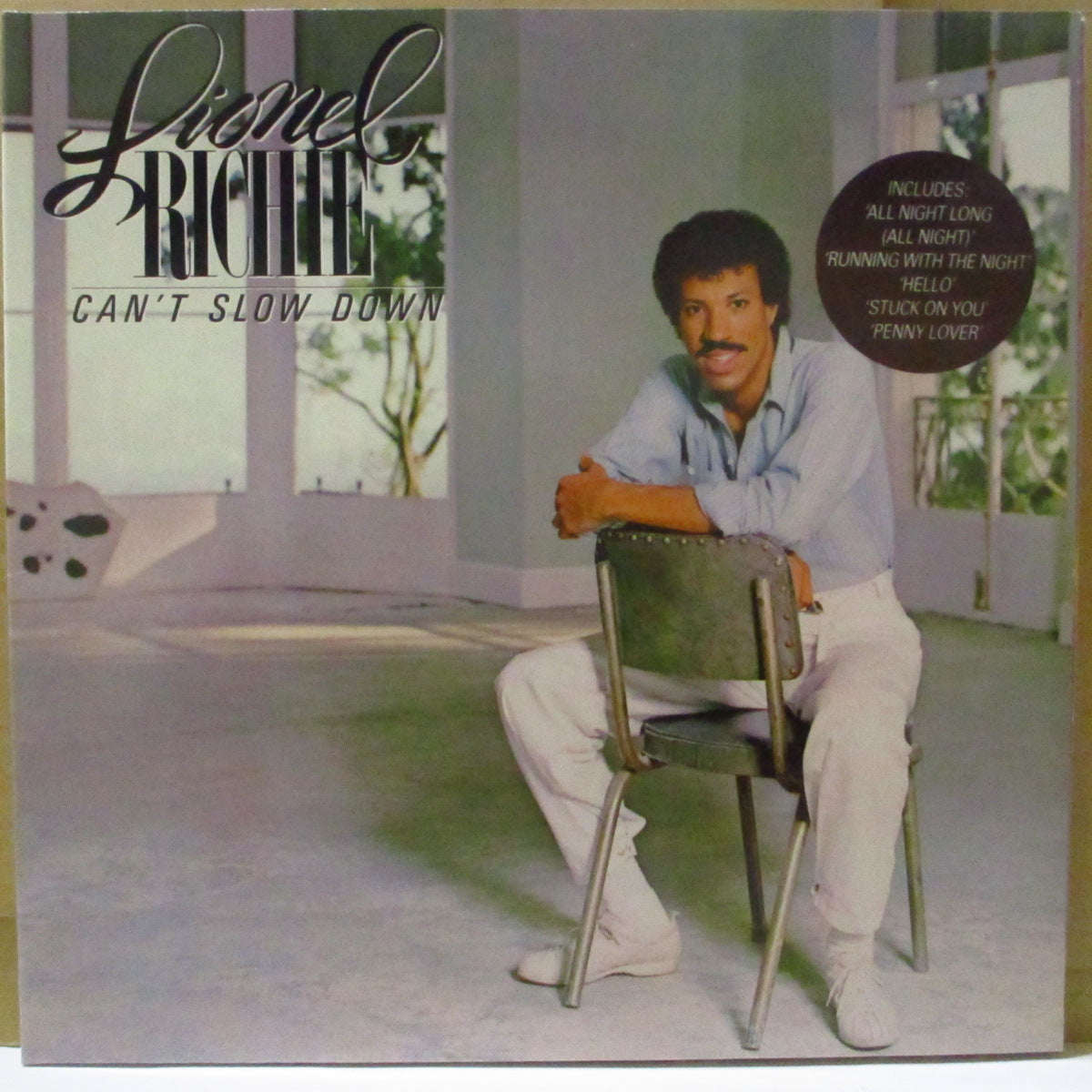 LIONEL RICHIE (ライオネル・リッチー)  - Can't Slow Down (EU '85 再発品番「ZL 72020」ステレオLP;インナー/見開きジャケ)大ヒット「All Night Log」収録。