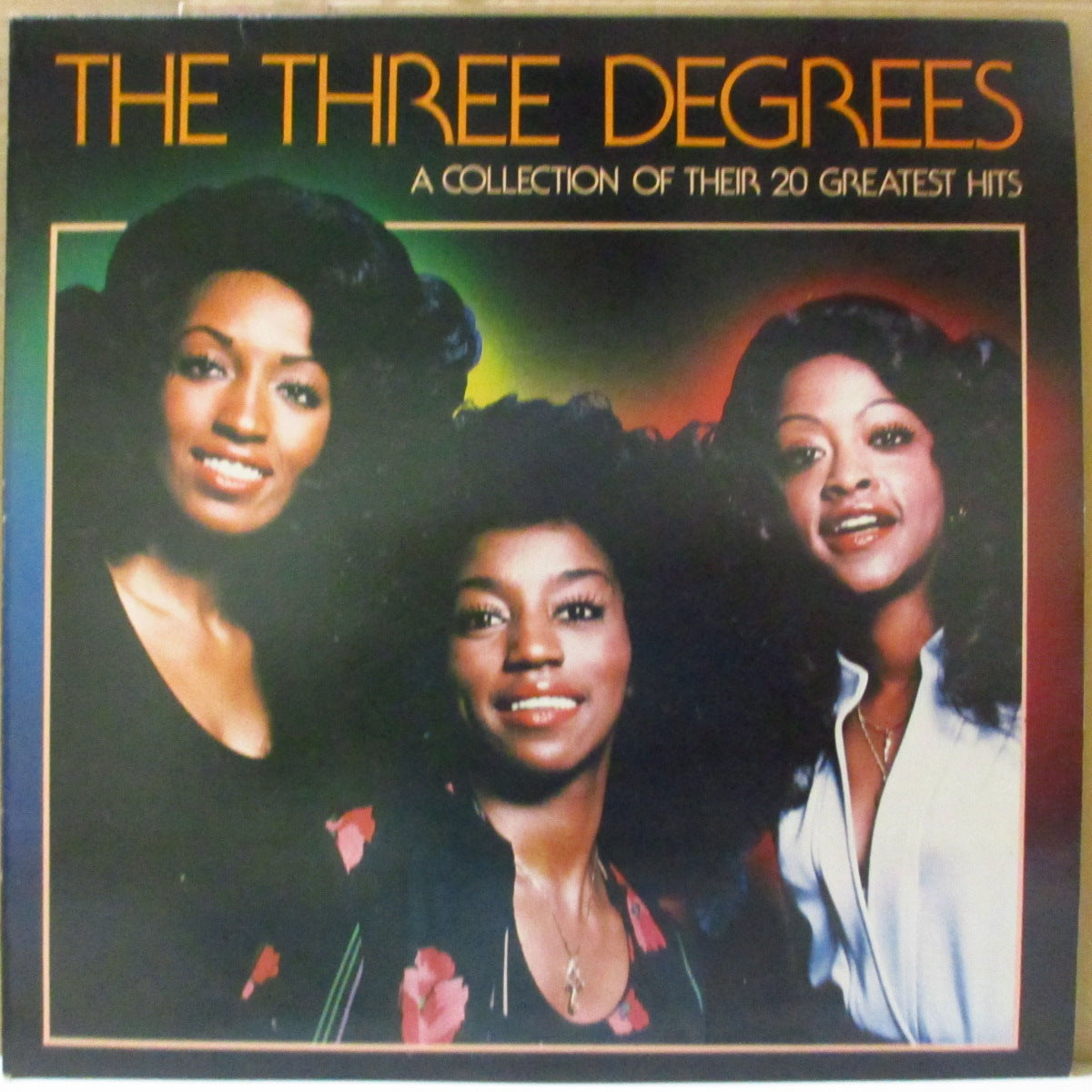 THREE DEGREES, THE (ザ・スリー・ディグリーズ)  - A Collection Of Their 20 Greatest Hits (UK '79 初回「オレンジ・ターゲット・ラベ」オリジナル・ステレオLP)ベスト20曲
