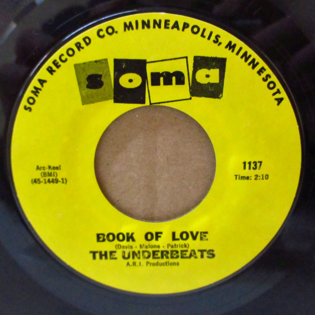 FENDERMEN / UNDERBEATS, THE (フェンダーメン / ジ・アンダービーツ)  - Mule Skinner Blues / Book Of Love (US 70's 再発カップリング7インチ)'60年デビュー大ヒットカバー & ドゥワップ名曲カバー