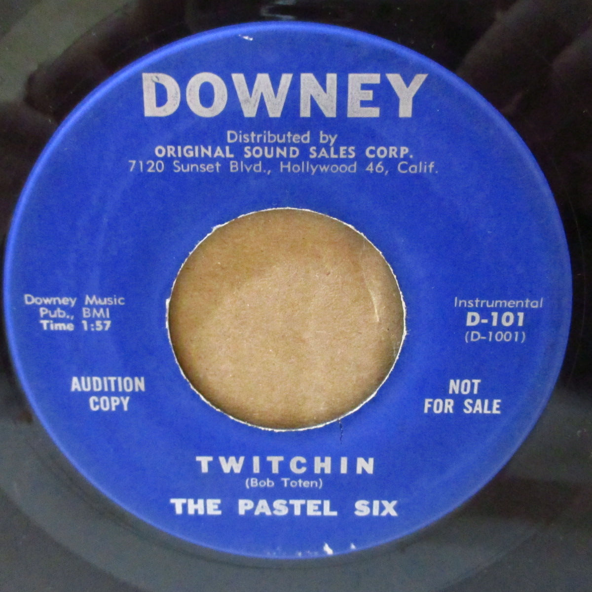 PASTEL SIX (パステル・シックス)  - Twitchin / Wimo Stomp (US '62 プロモ・クレジット・ラベ 7インチ)ロッキン・サーフ・ティティシェイク！