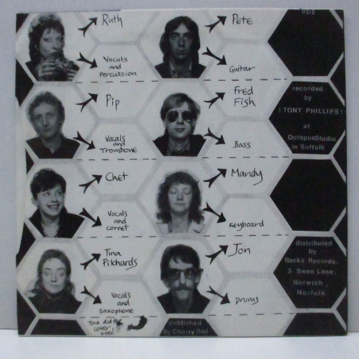 VITAL DISORDERS (バイタル・ディスオーダーズ)  - Zombie / Wargames (UK オリジナル 7"/マットソフト紙ジャケ) 女性ボーカルD.I.Y.ポストパンク !