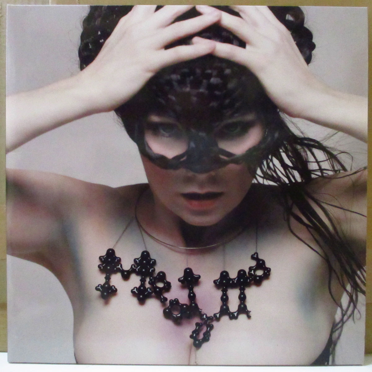 BJORK (ビョーク)  - Medúlla (UK '15 限定再発「マルーンヴァイナル」2xLP+光沢固紙インナー/光沢見開きジャケ)