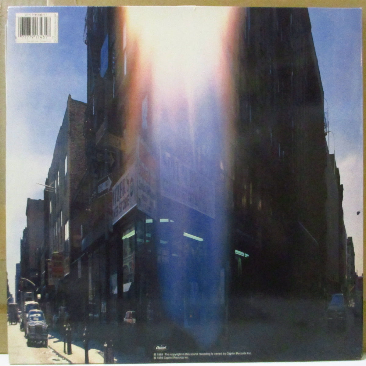 BEASTIE BOYS (ビースティ・ボーイズ)  - Paul's Boutique (UK '90 再発 2xLP+インナー/見開きジャケ)