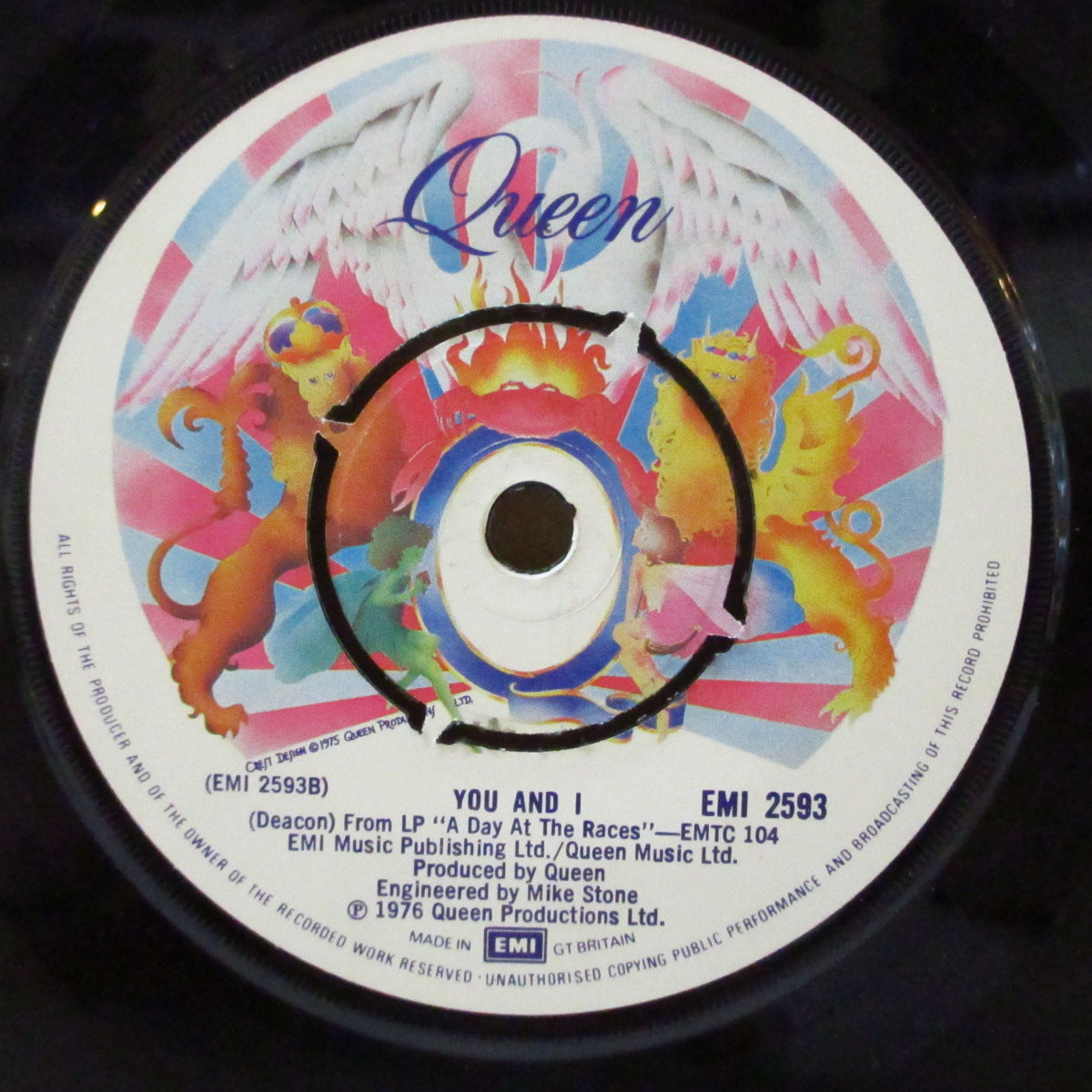 QUEEN (クイーン)  - Tie Your Mother Down (UK '77 オリジナル「カラー紙ラベ・ラウンドセンター」 7インチ+EMI社製カンパニースリーブ)