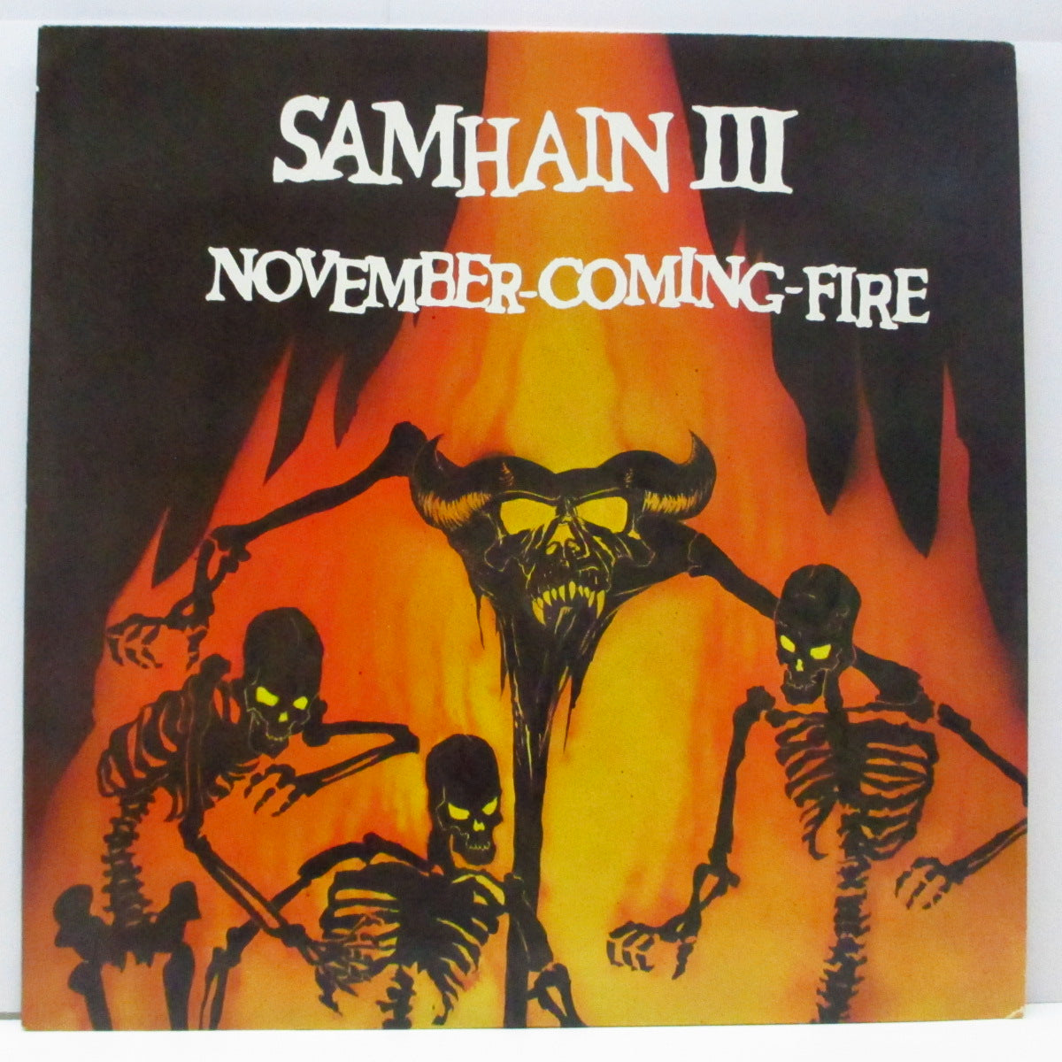 SAMHAIN (サムヘイン)  - November-Coming-Fire (US '88 正規再発「光に透かすと赤茶色盤」LP/インサート無) '86年サード＆ラスト！